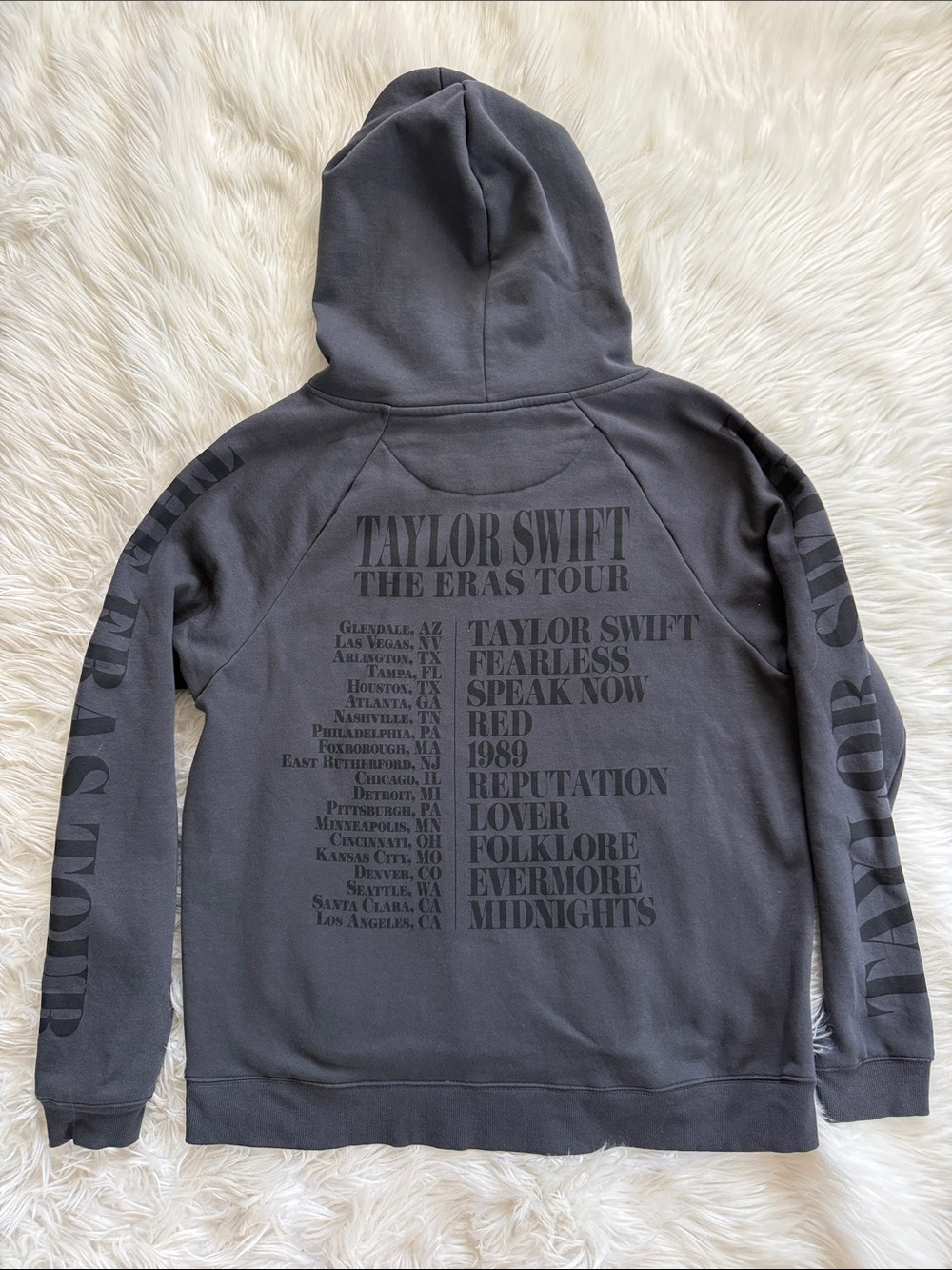 Taylor Swift "The Eras Tour" US Dates Dark Gray Hoodie Size L - Picture 6 of 15